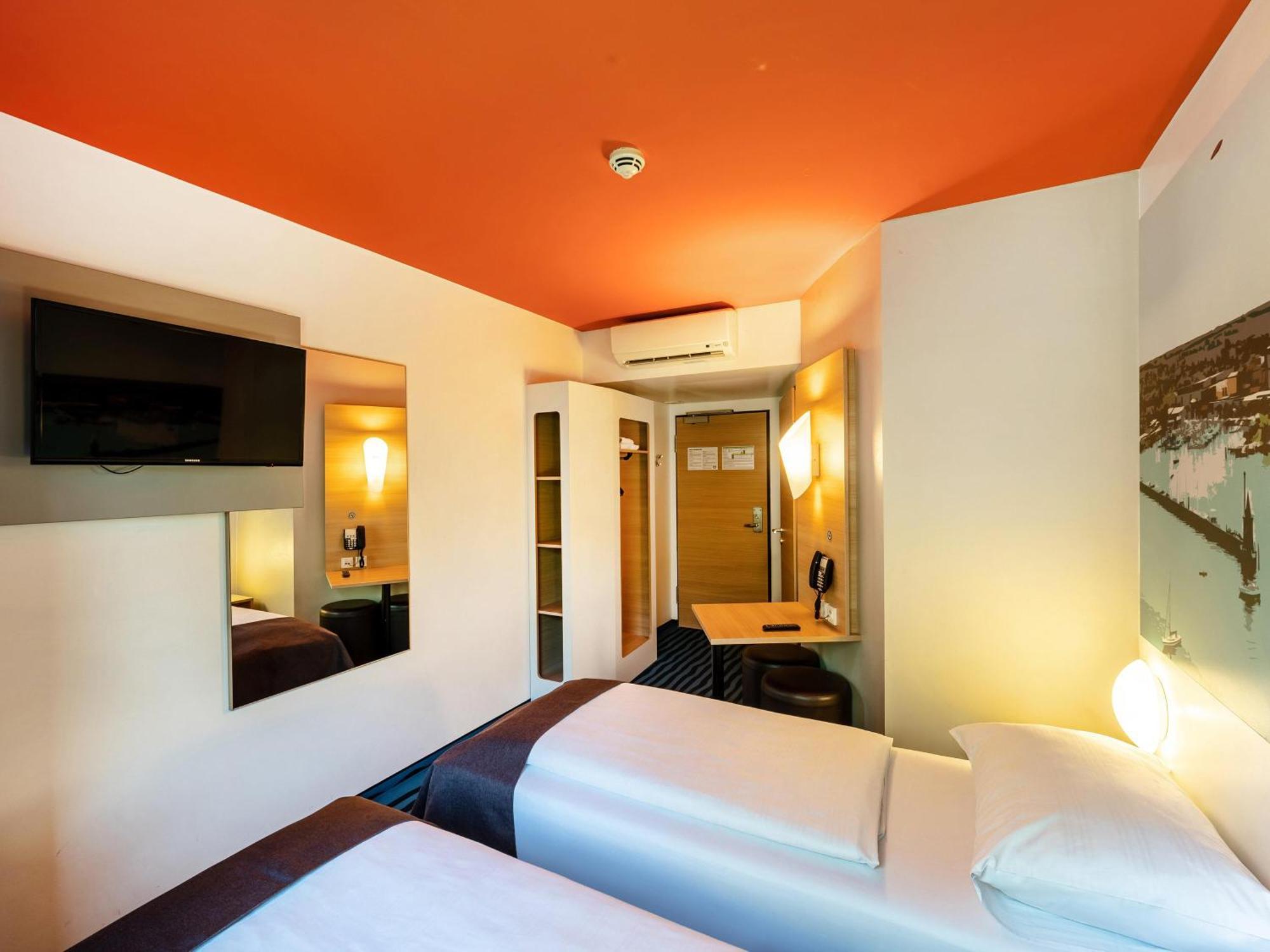 B&B Hotel Konstanz Buitenkant foto