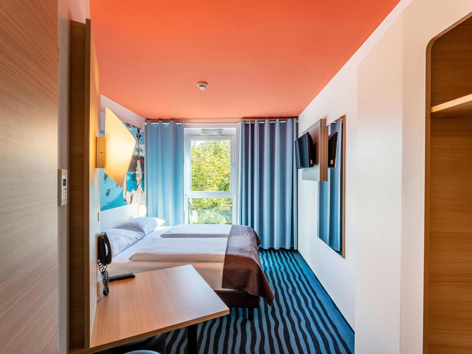 B&B Hotel Konstanz Buitenkant foto